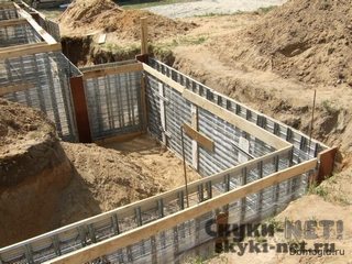 Возводим ленточный фундамент для дачного дома
