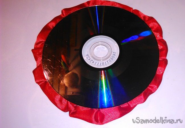 Юбилейная медаль из CD-дисков