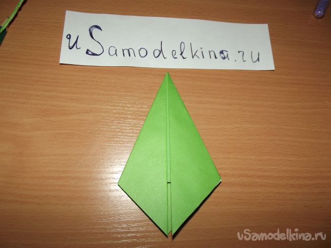 Елочка в технике оригами