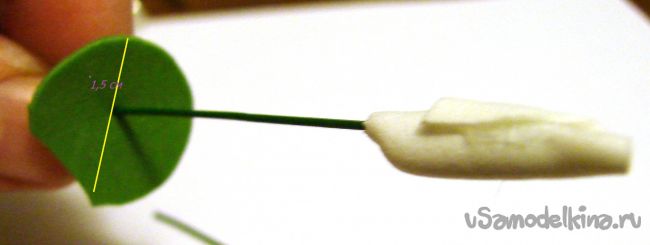 Белые цикламены из фоамирана